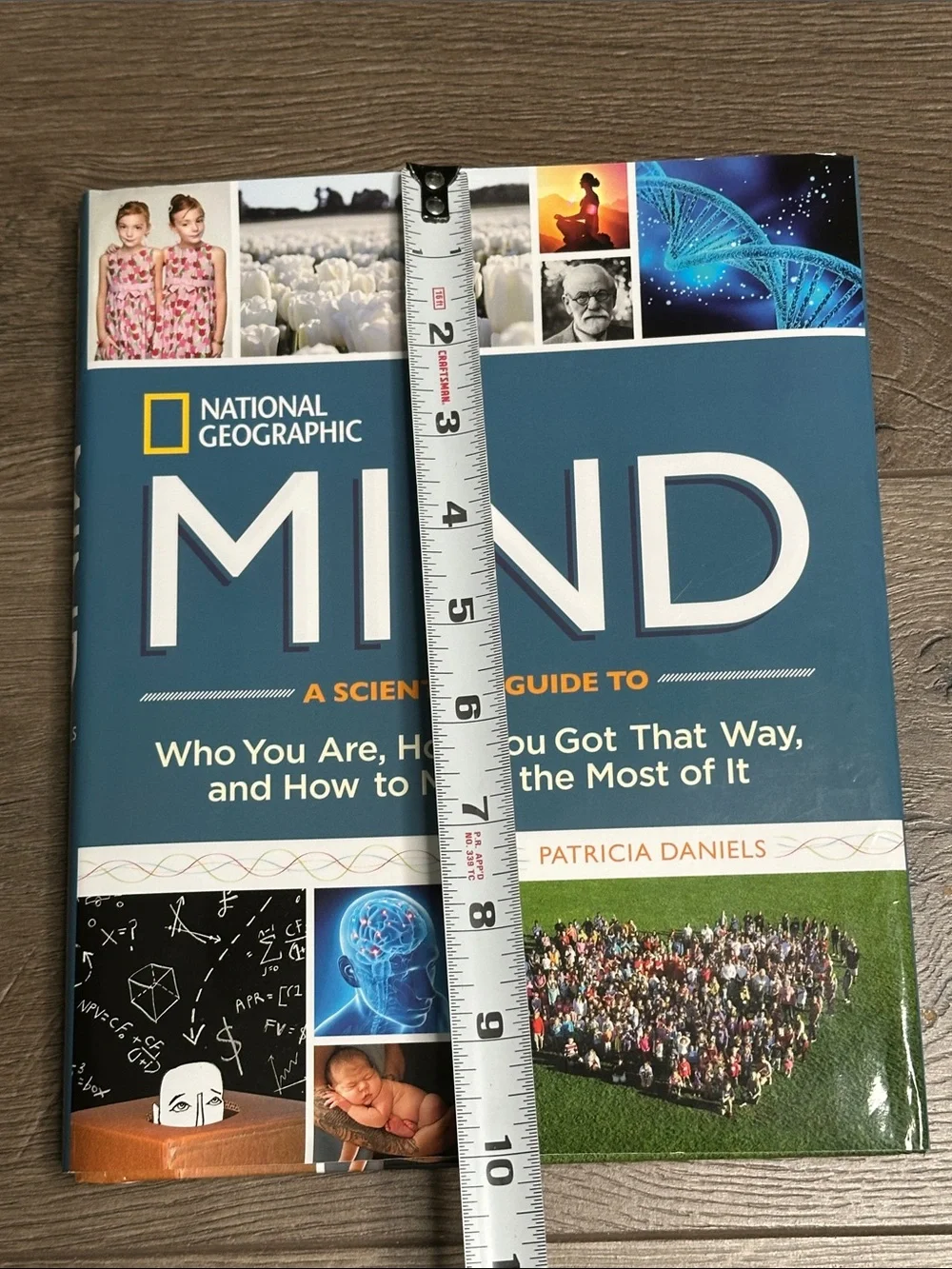 National Geographic Hardcover Book Mind: A Scientific Guide to Who You Are‎